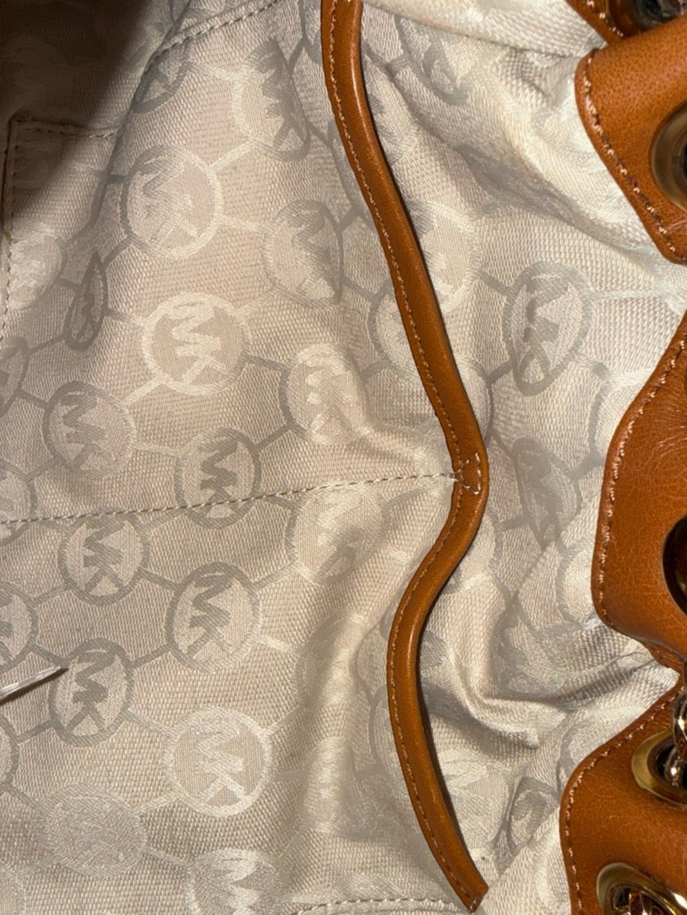 Michael Kors Straw-Style Drawstring Shoulder Bag in Beige with Tan Straps - Picture 7 of 8